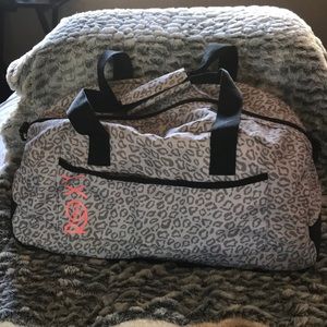 Roxy Grey Cheetah Print Weekend Bag